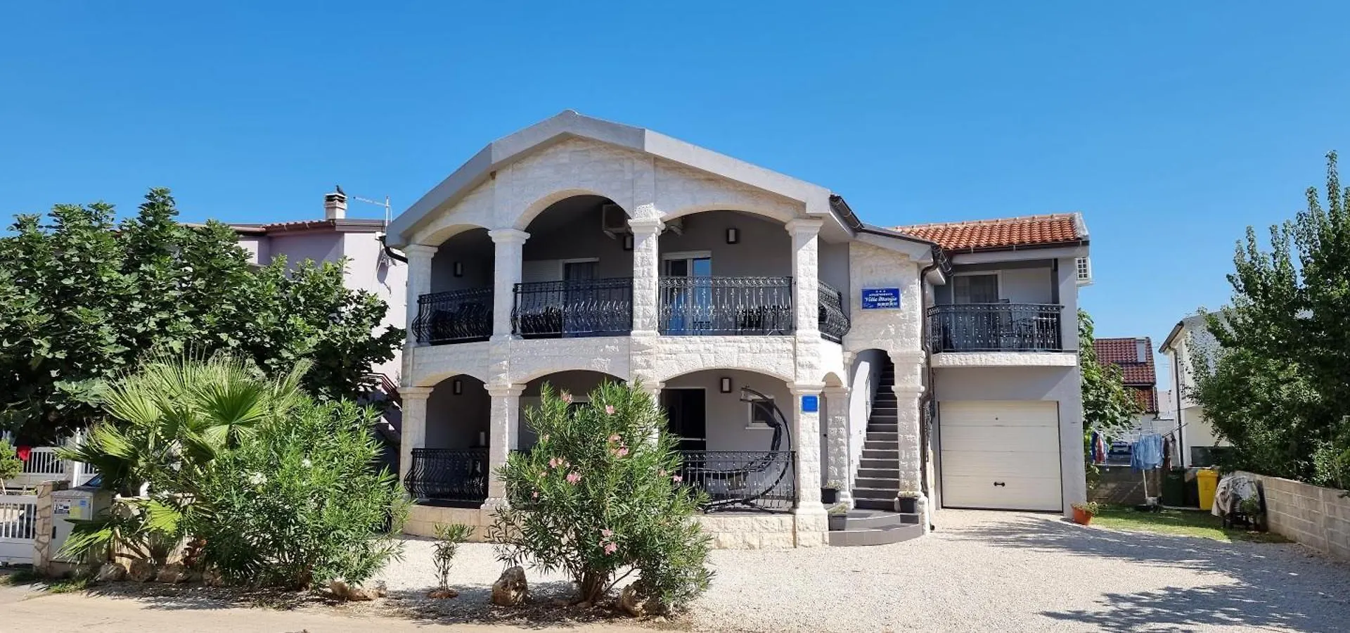 Villa Marija Vir Apartment